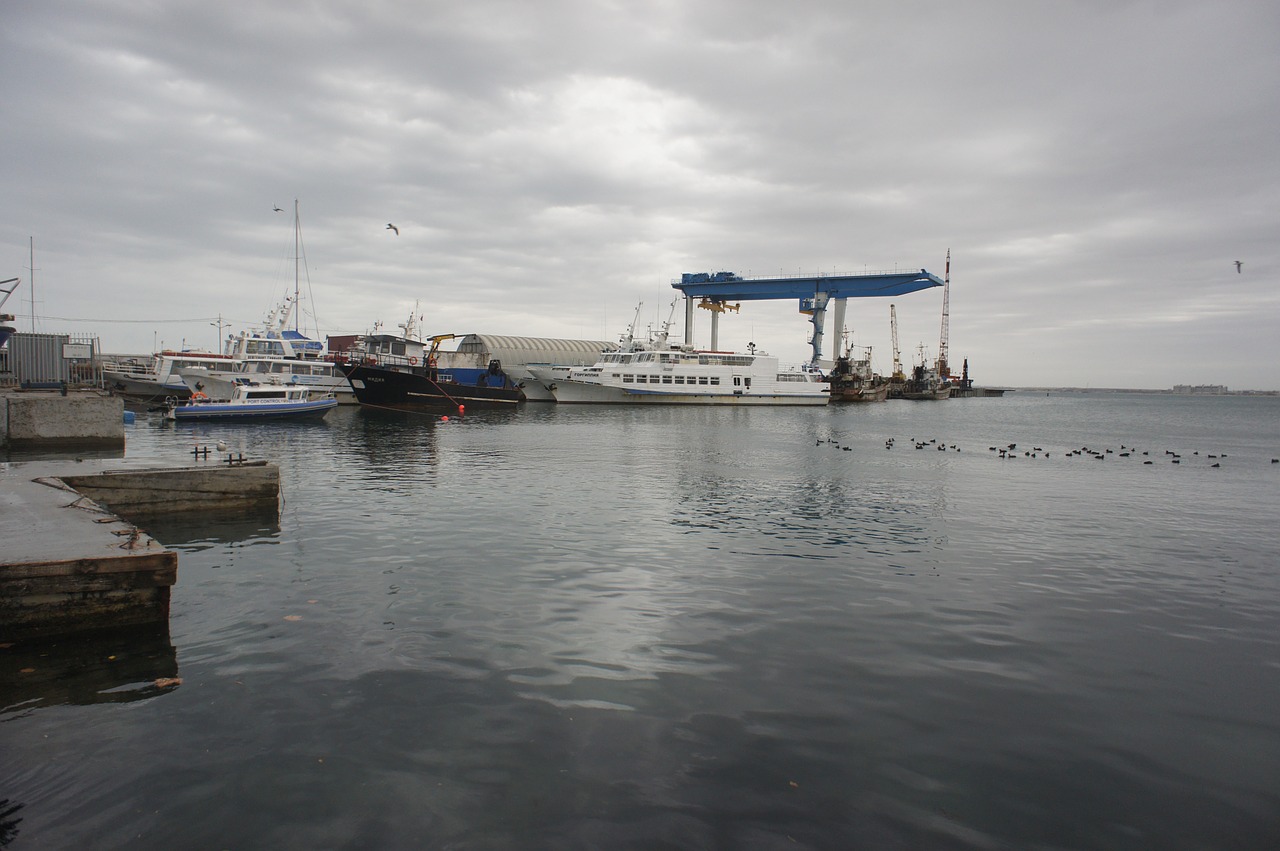 cumberland cove anapa black sea in winter free photo