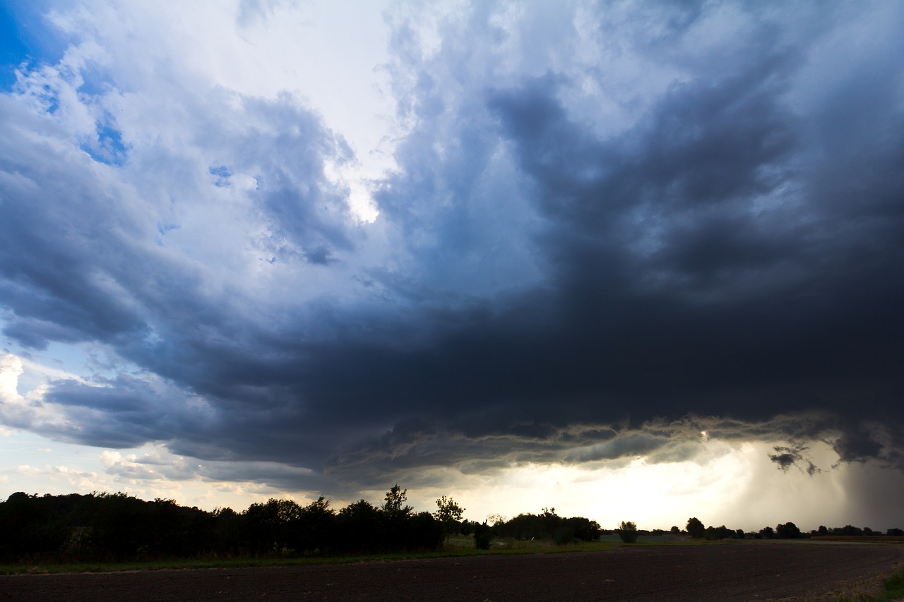 cumulonimbus  storm hunting  meteorology free photo