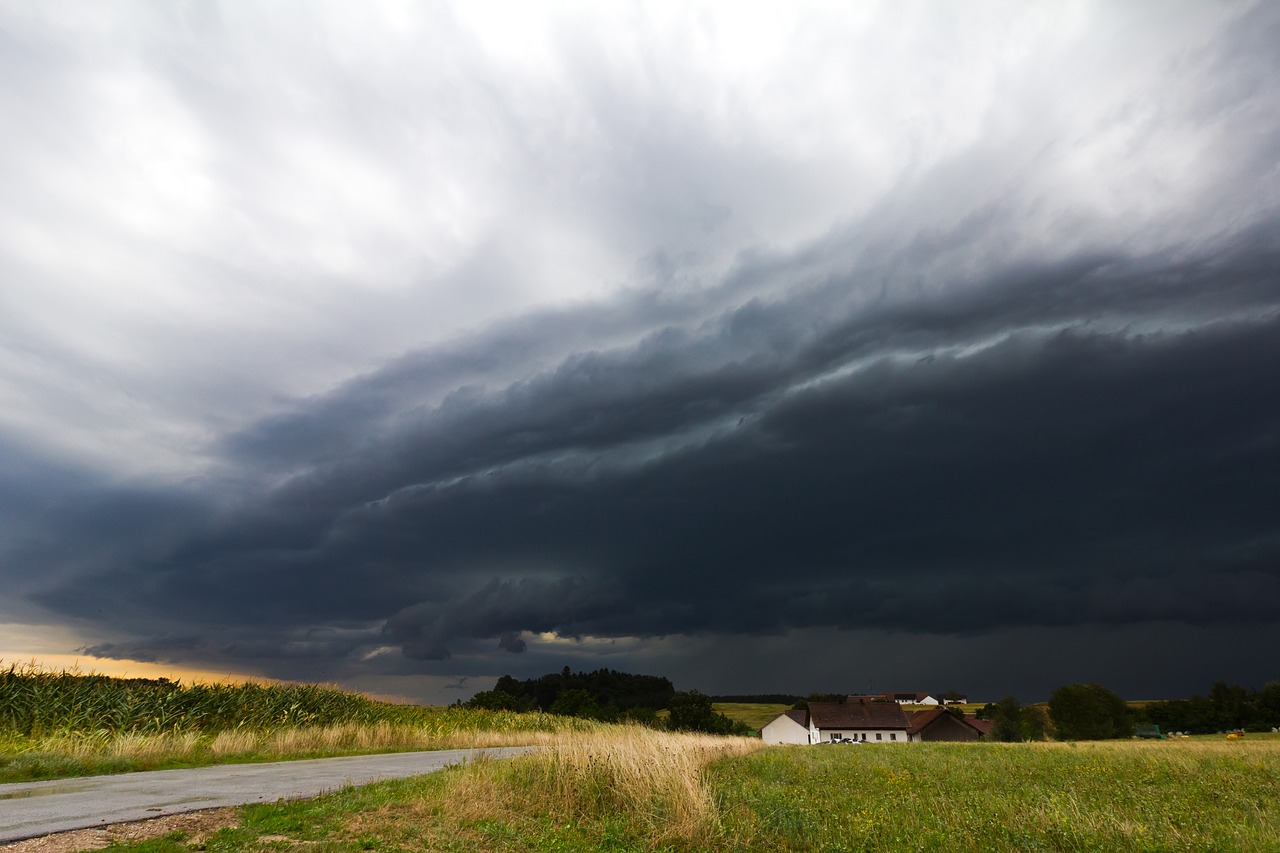 cumulonimbus  storm hunting  meteorology free photo