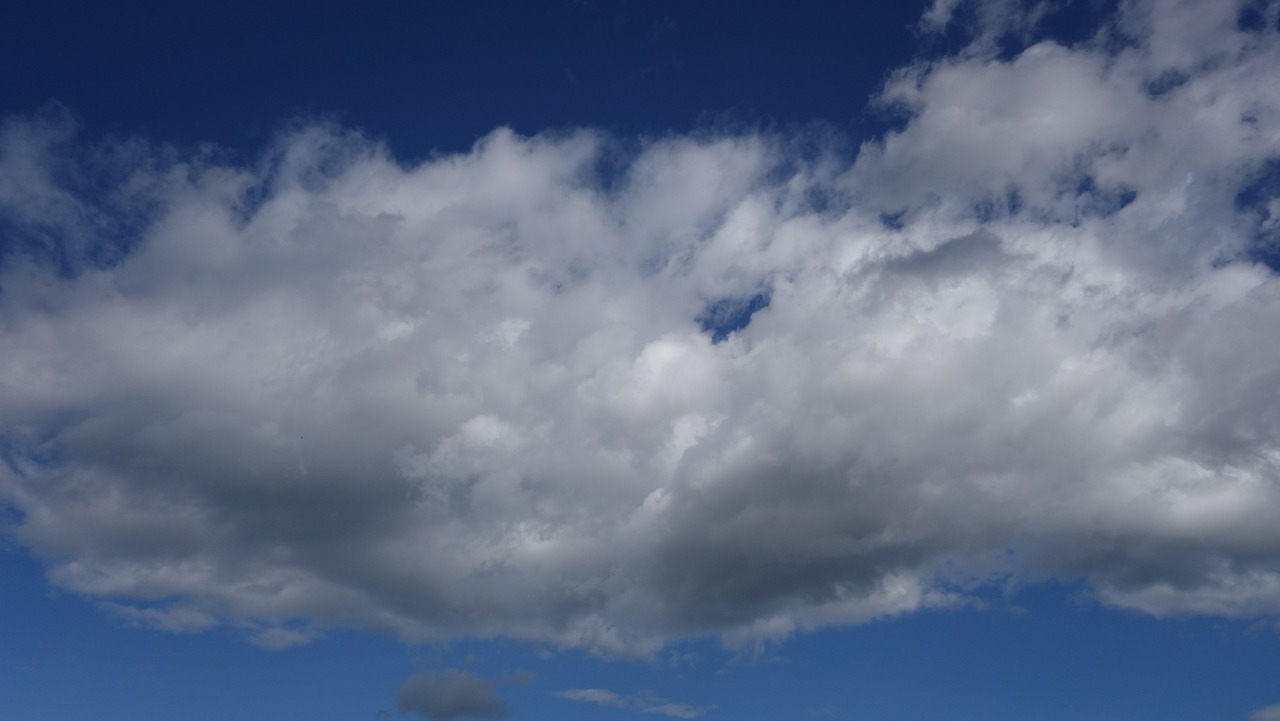 cumulus clouds cloud sky free photo