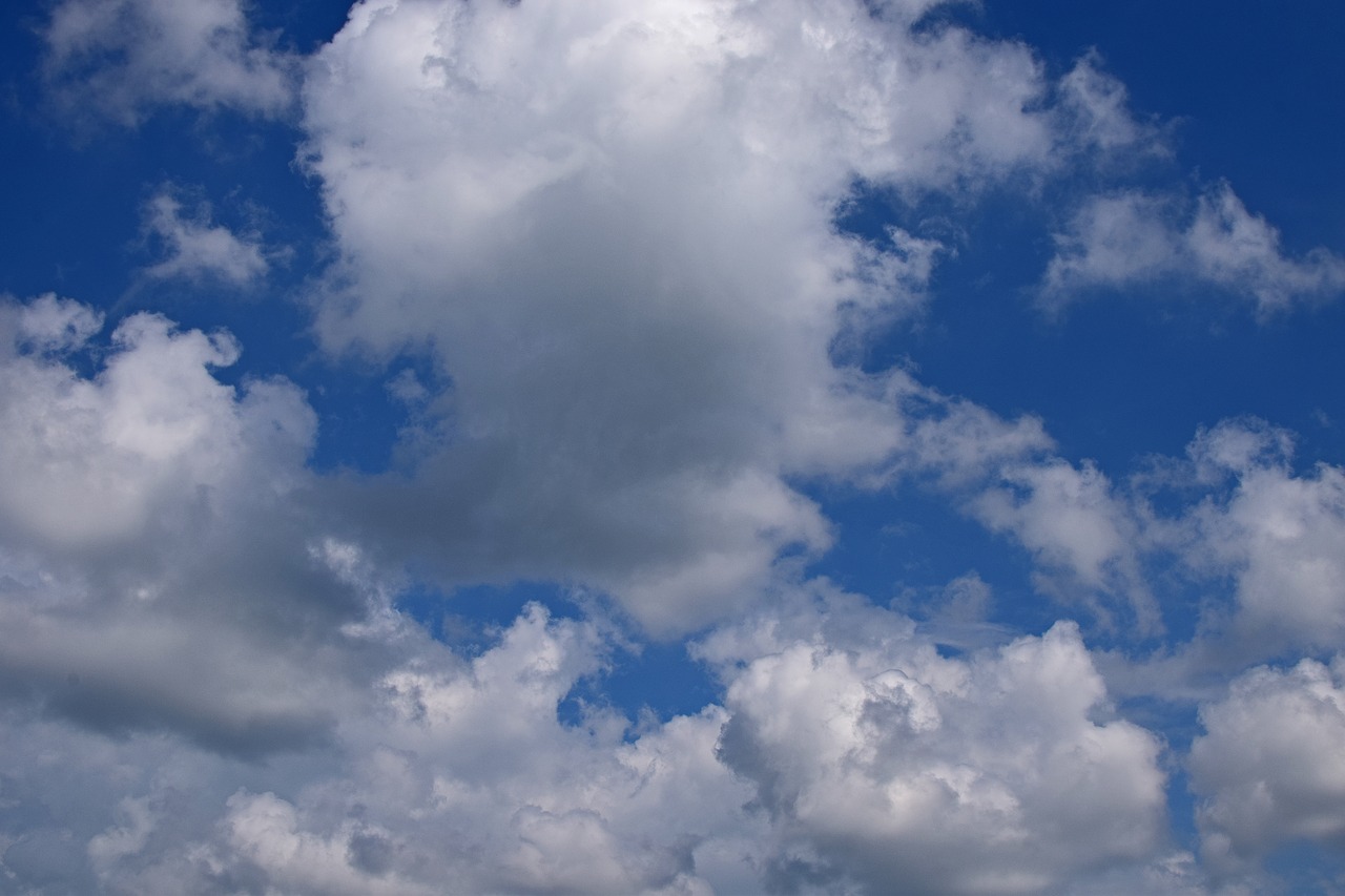 cumulus clouds tennessee usa free photo