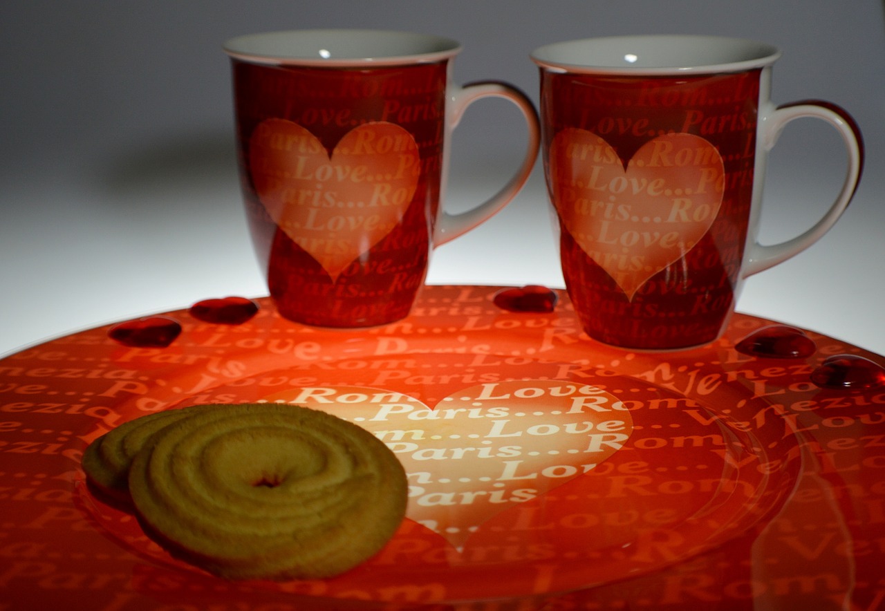 cup heart romance free photo