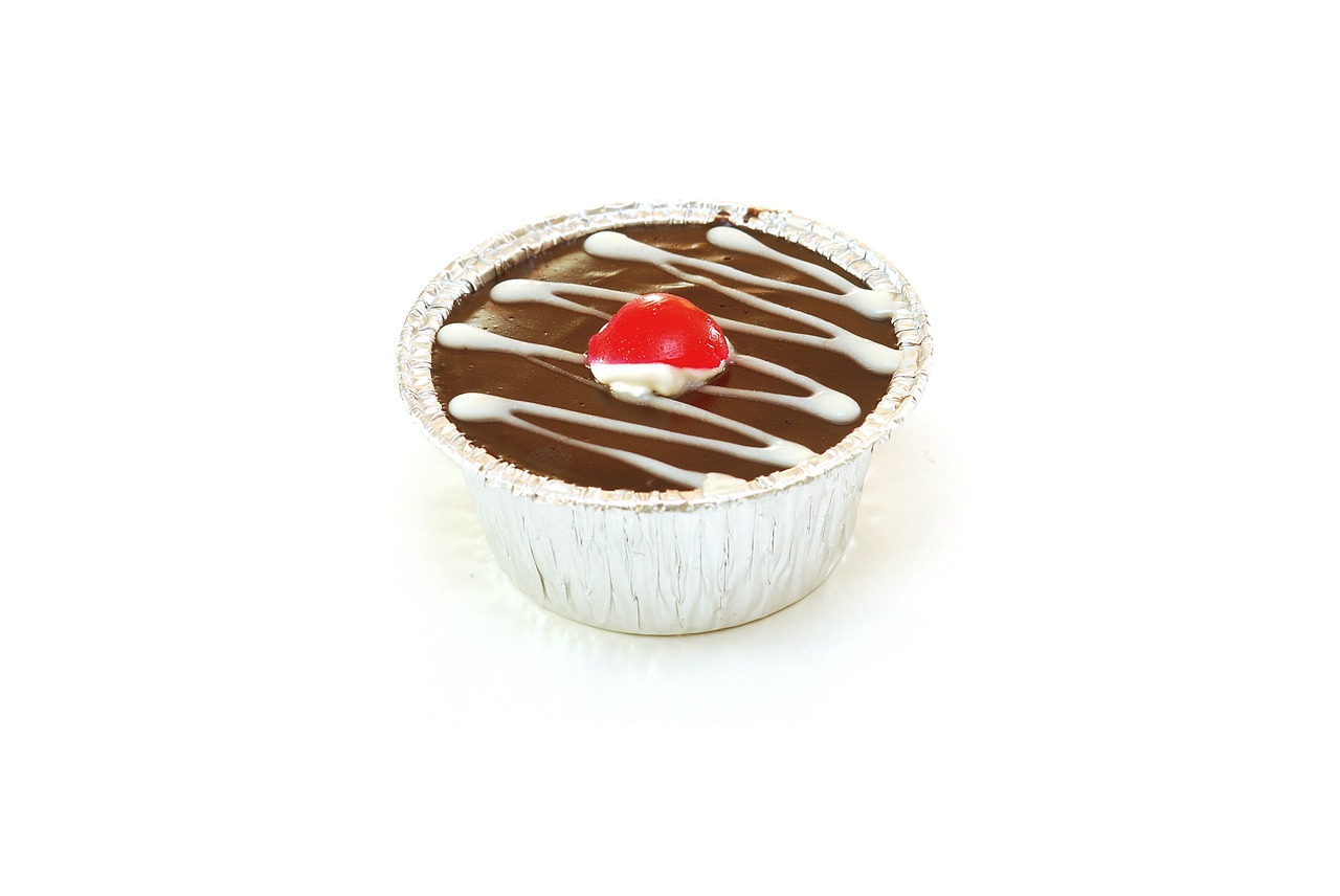 cupcake chocolate bakery free photo