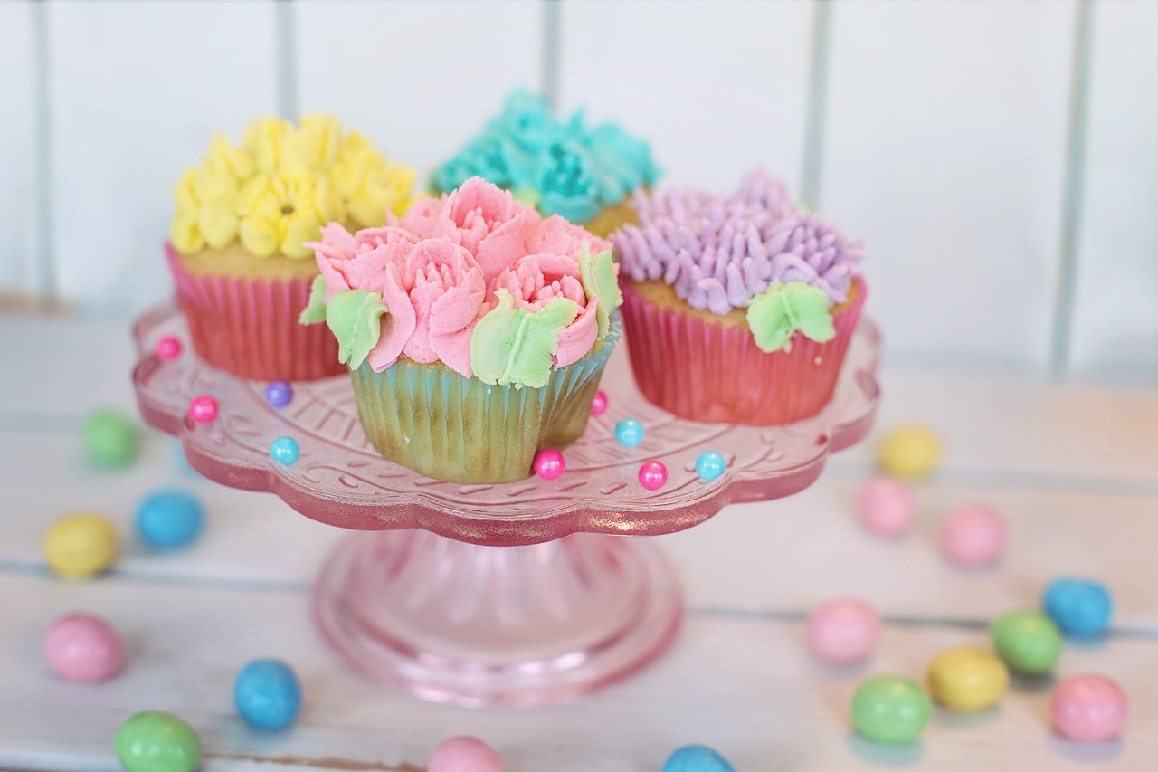 cupcakes floral pastel free photo