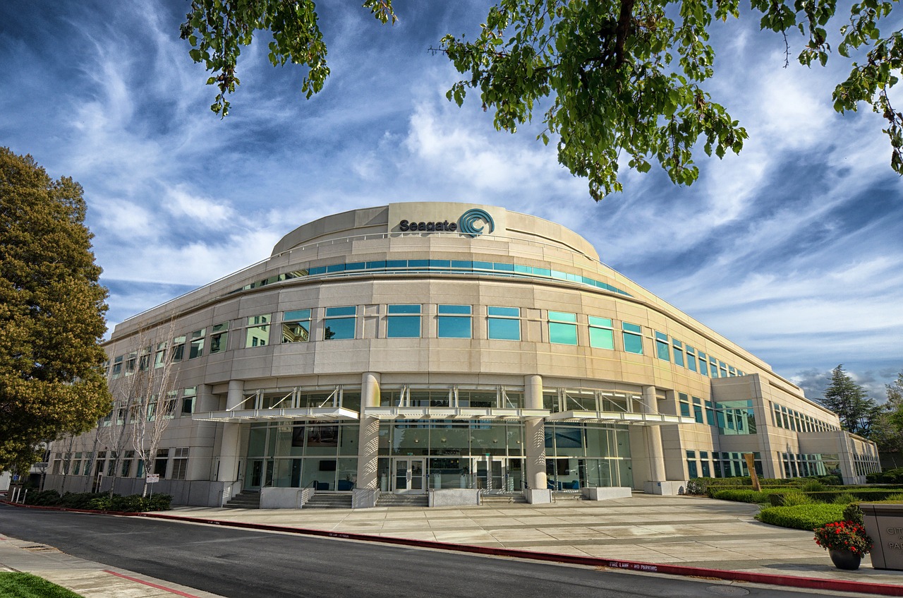 cupertino california seagate headquarters free photo