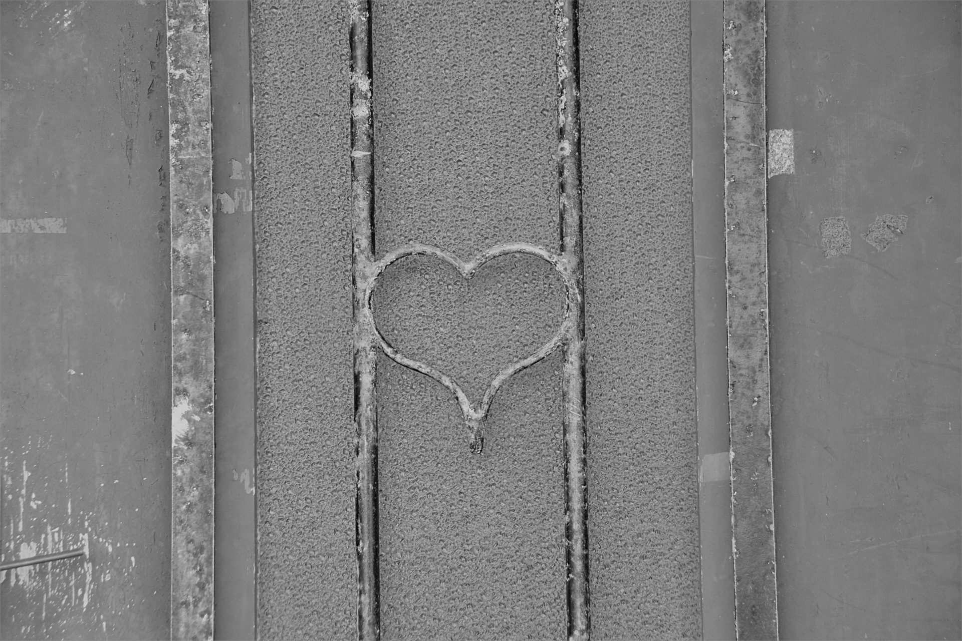 heart metal wrought iron free photo
