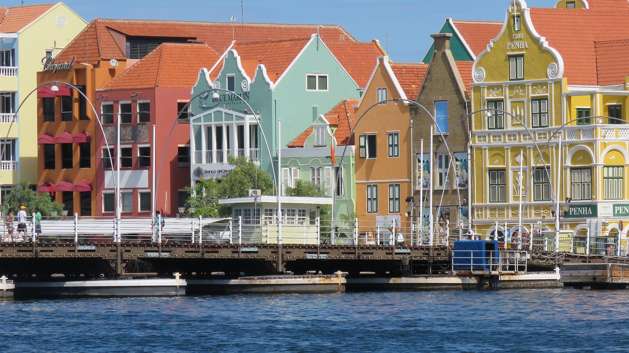 curacao  city  color free photo