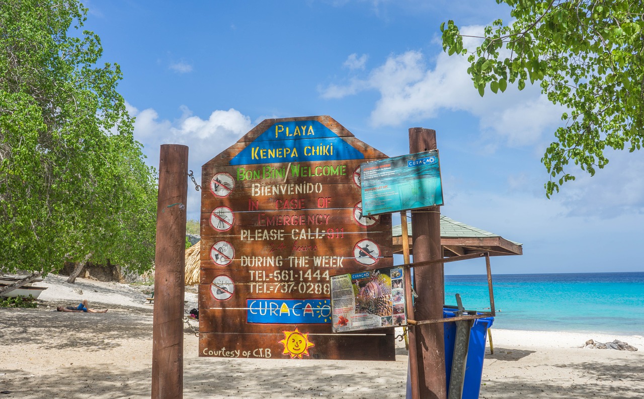 curacao sign beach free photo