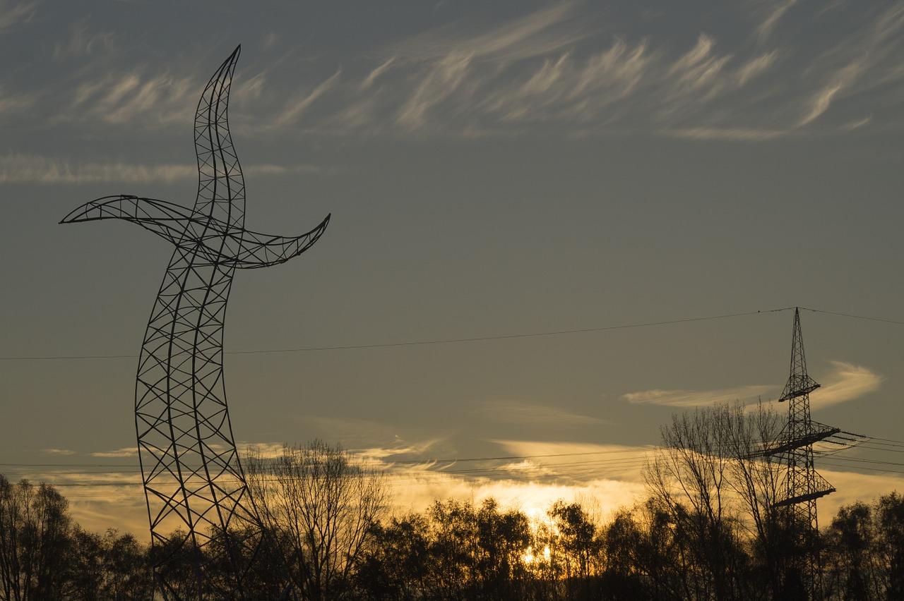 current strommast power line free photo