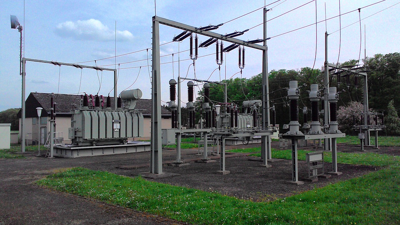 current line substation free photo