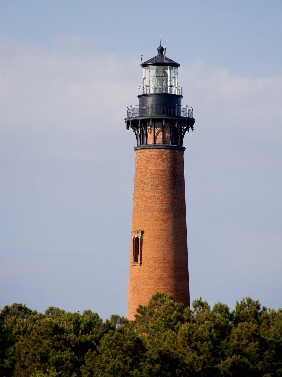 currituck sound lighthouse lighthouse outer banks free photo