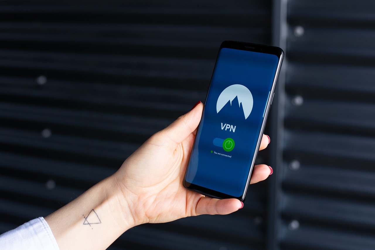 cyber security  vpn setup  vpn hotspot free photo