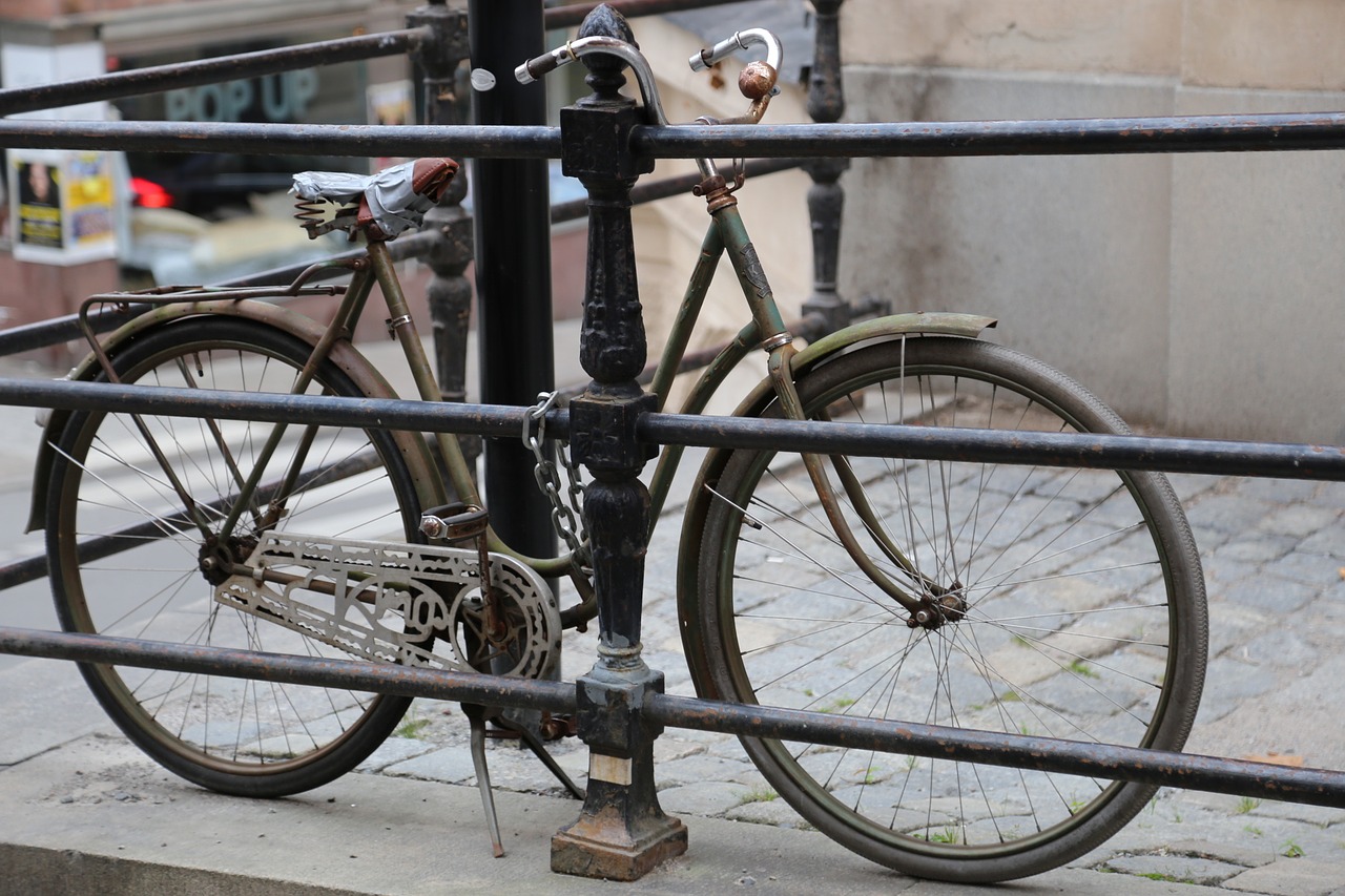 cycle city rusty free photo