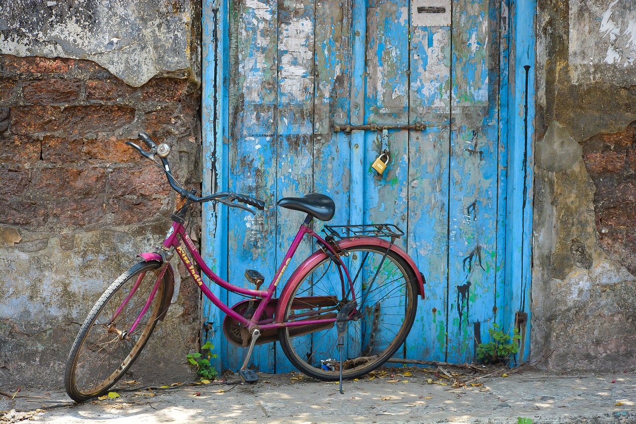 cycle  door  old door free photo