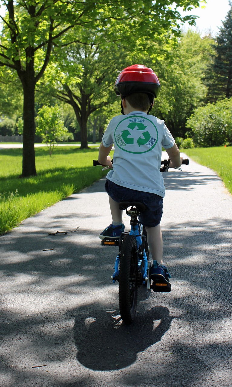 cycling  child on bike  recycle free photo