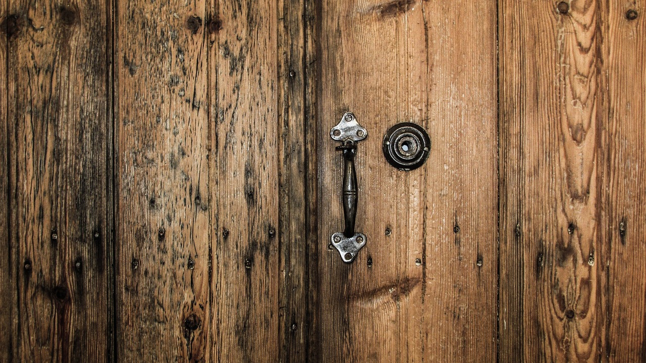 cyprus old door wooden free photo