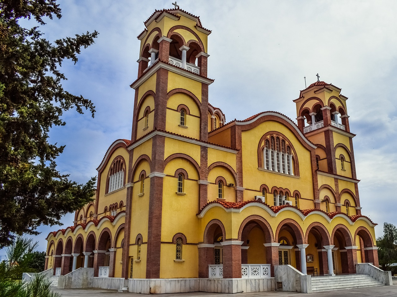 cyprus paralimni church free photo