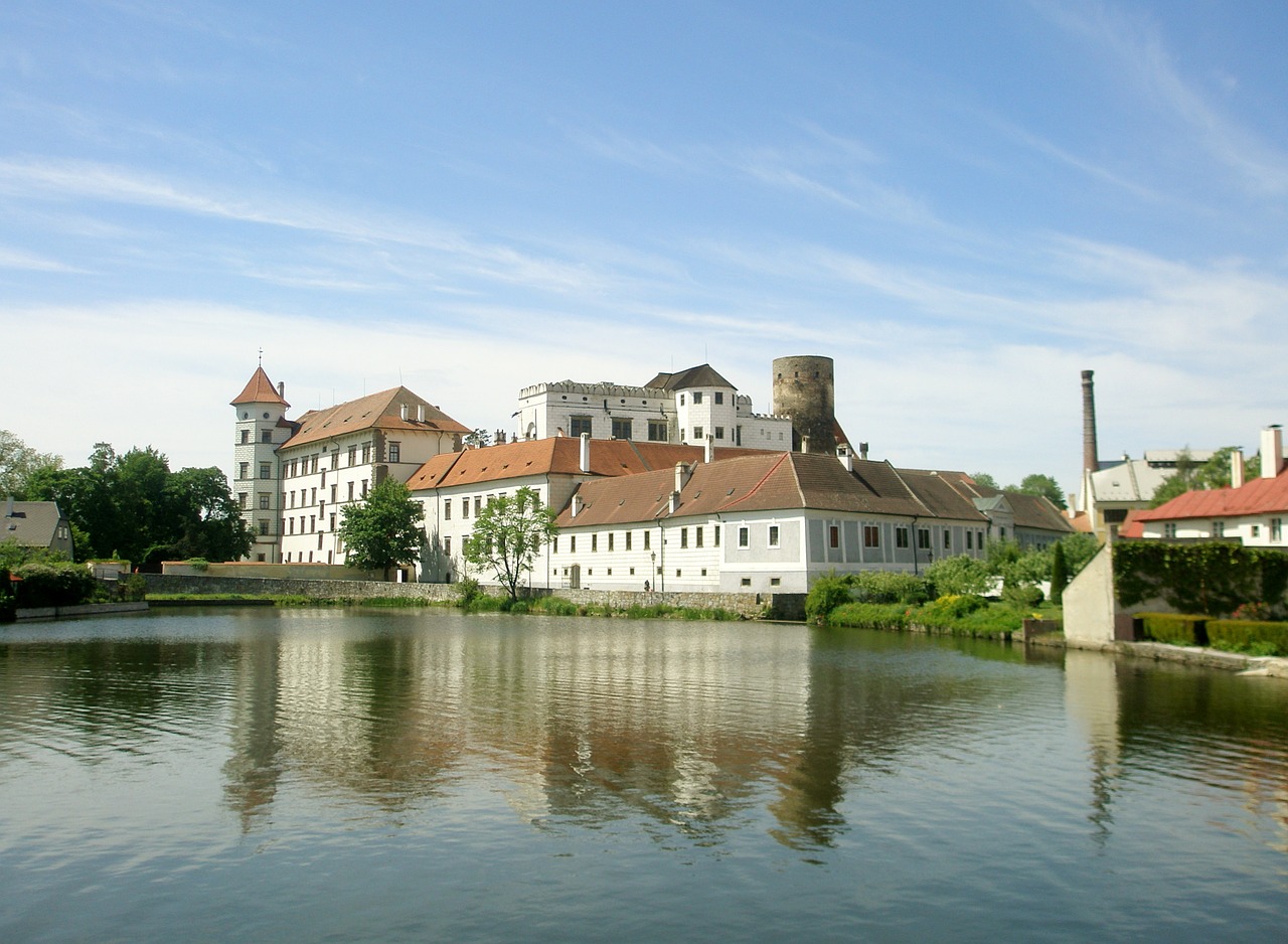 czechia  jindřichův hradec  tourism free photo