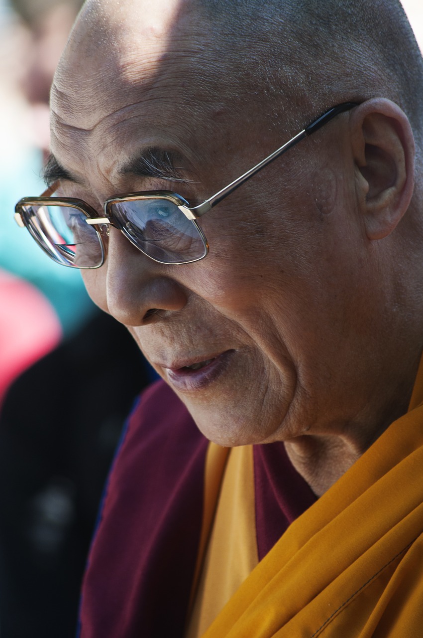 dalai lama tibet buddhism free photo