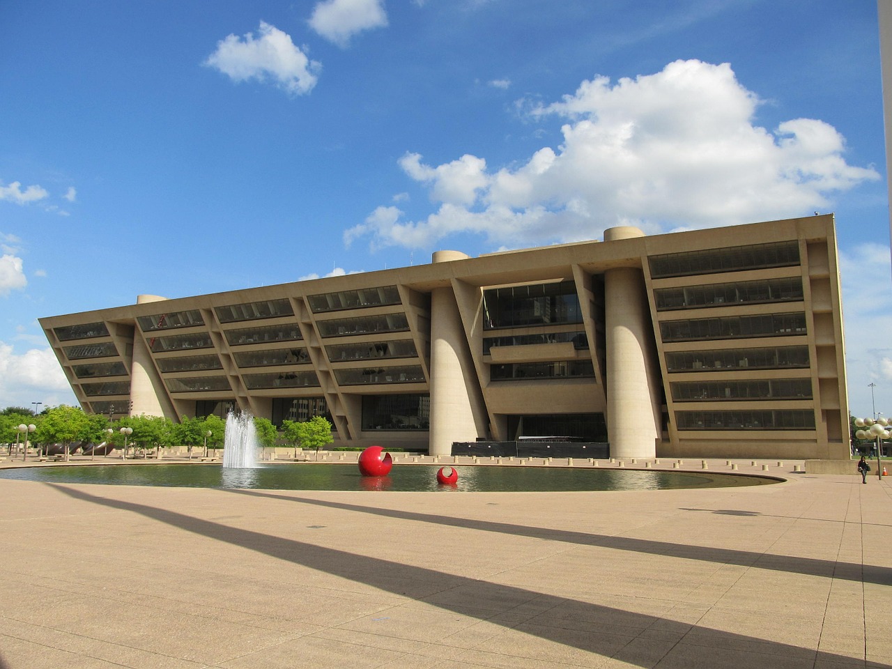 dallas city hall building free photo