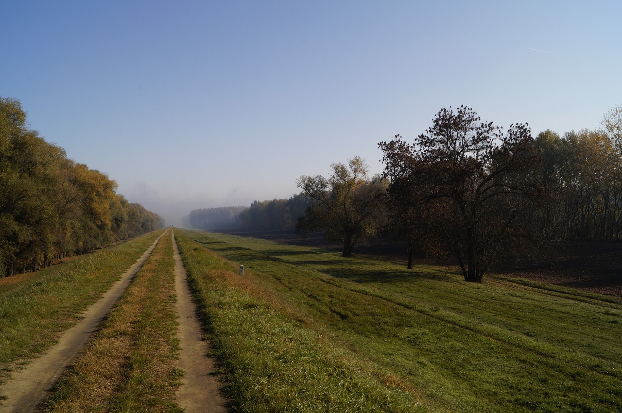 dam flood zone road free photo