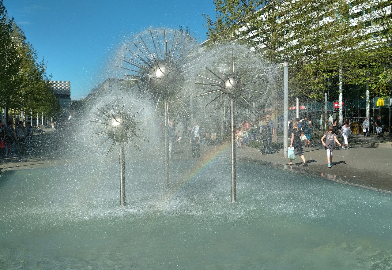 dandelion fountain  dresden  prague street free photo