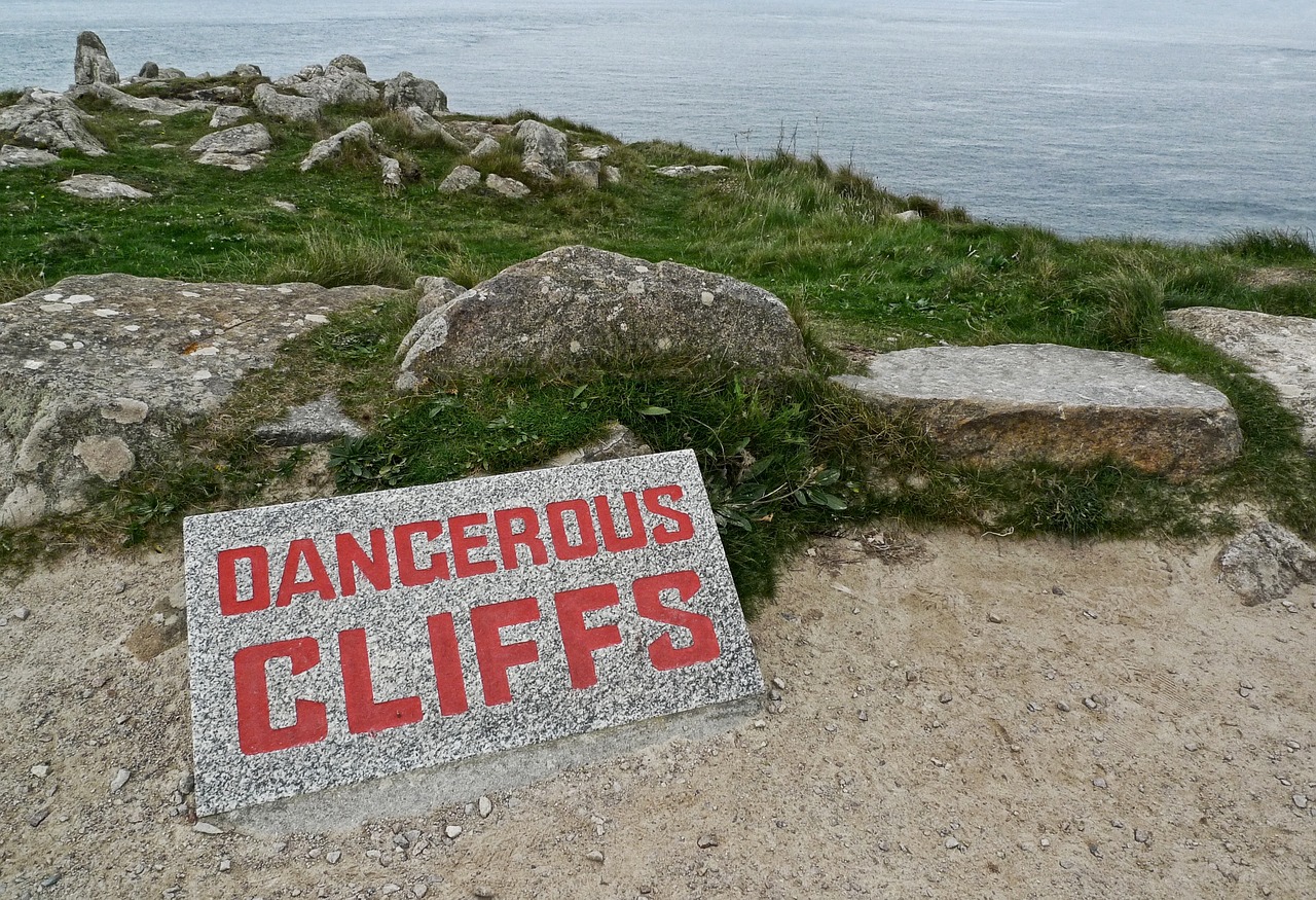 dangerous cliffs danger free photo