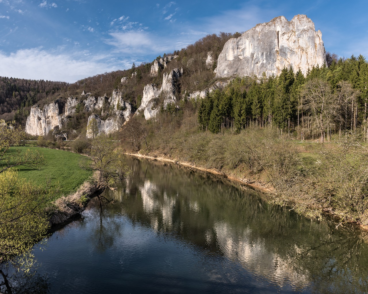 danube  danube valley  hausen free photo