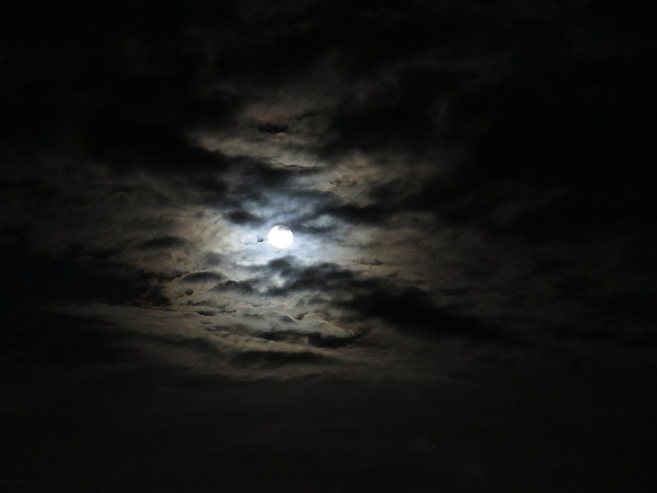 dark moon cloud free photo