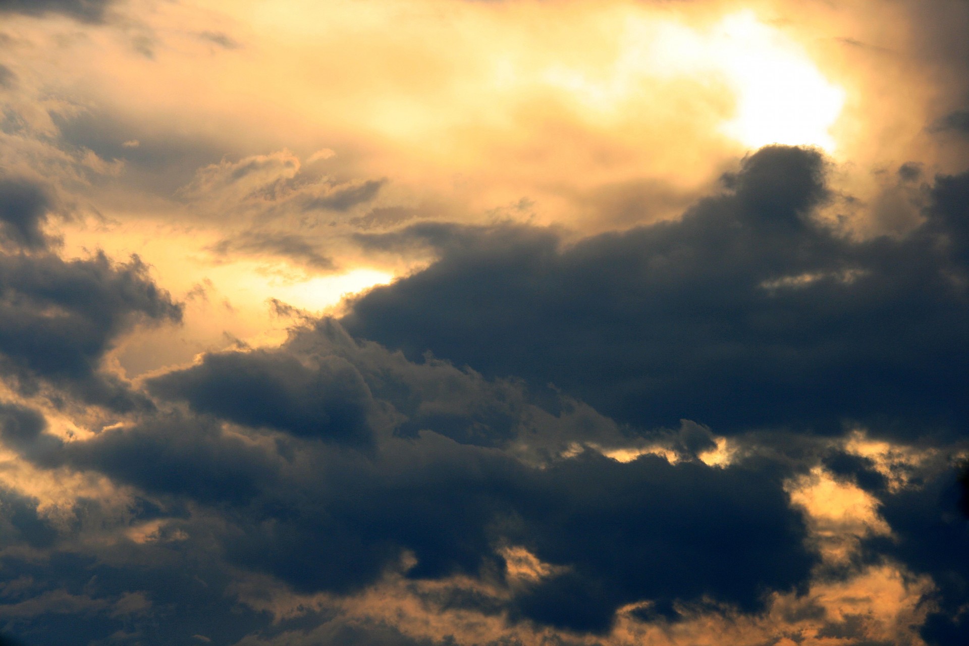 sky filled clouds free photo