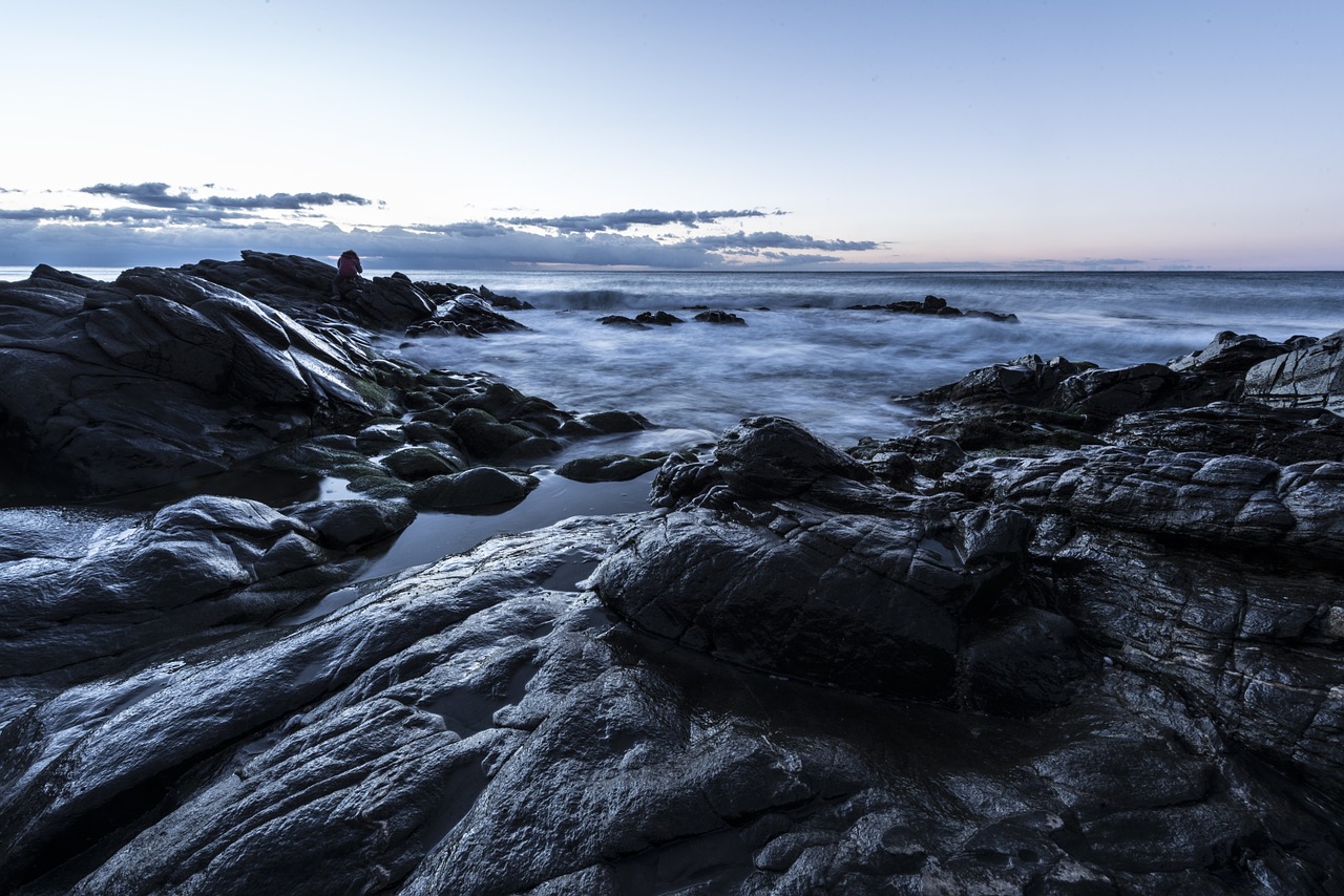 dawn beach guilche free photo