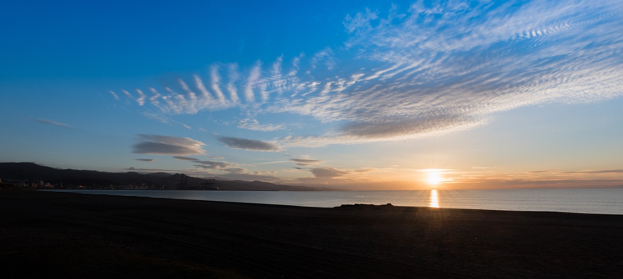 dawn beach malaga free photo