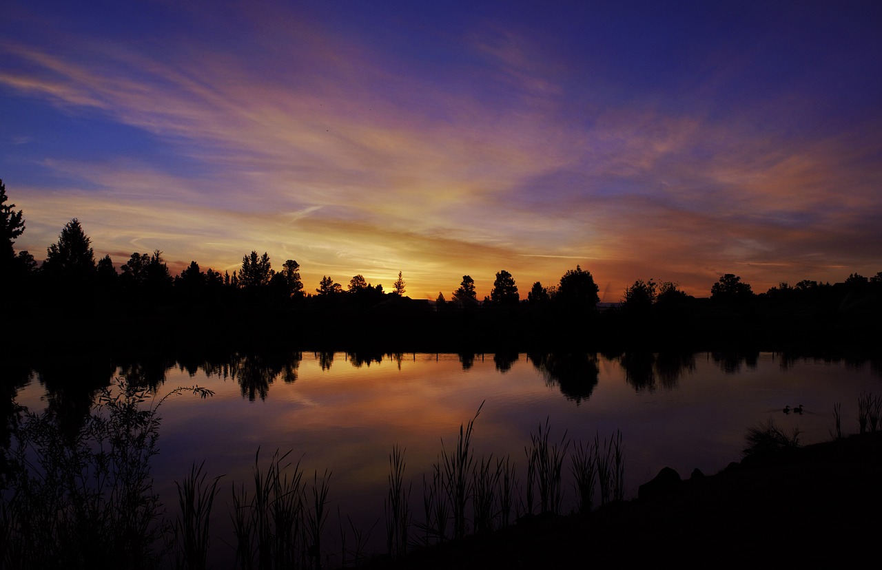 dawn dusk lake free photo