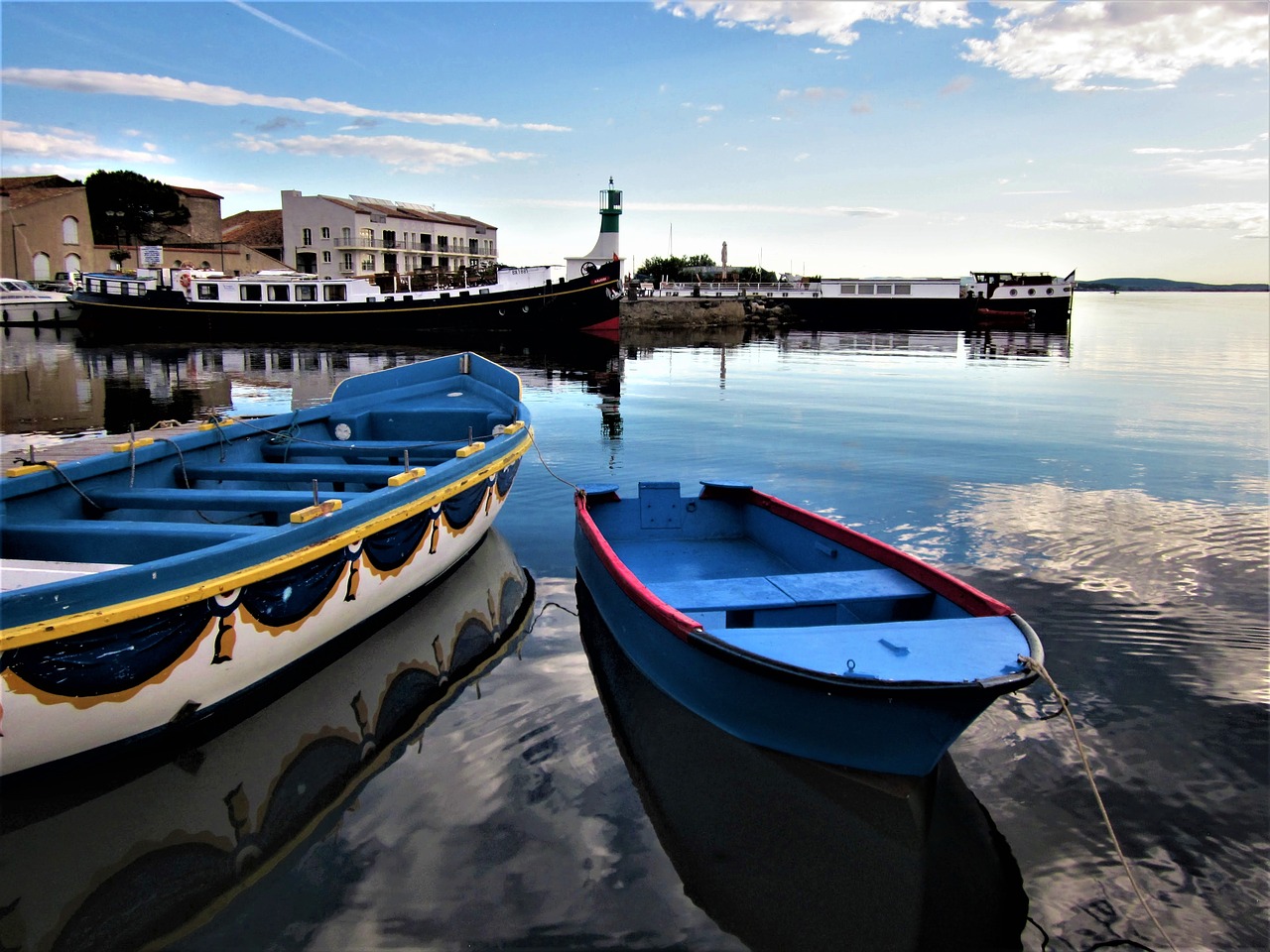 dawn harbour water free photo