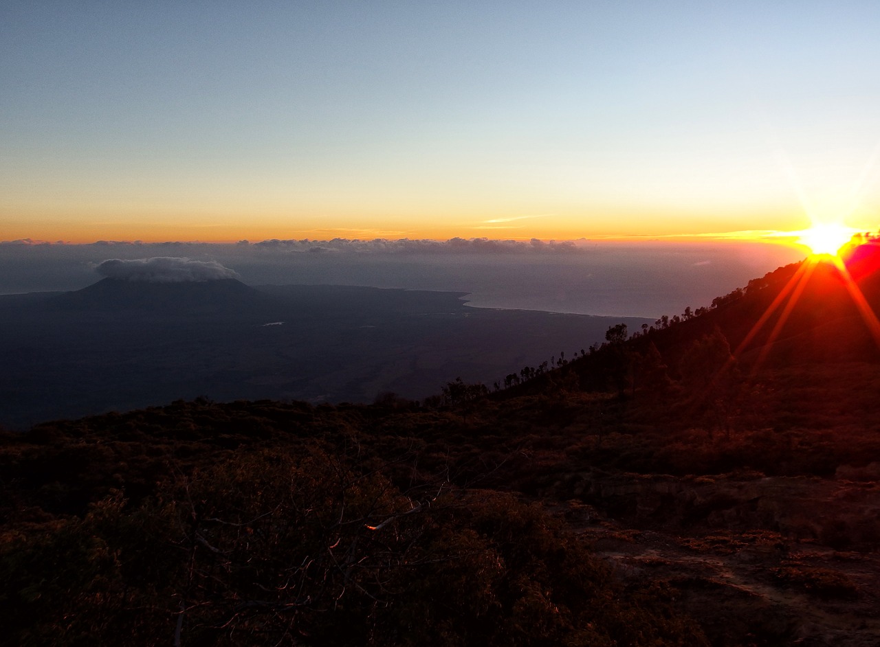 dawn landscape mountain free photo