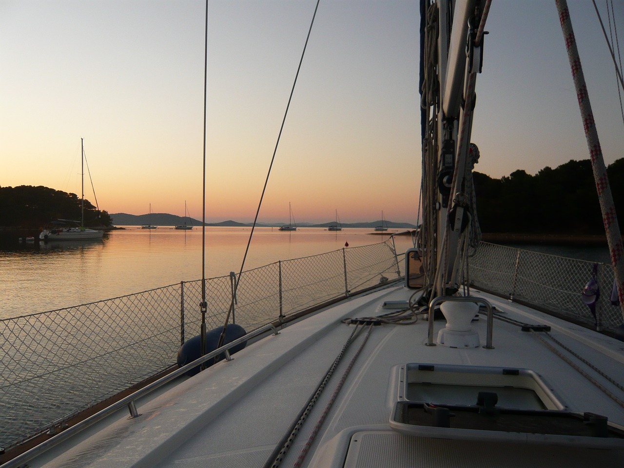 dawn sailing boat marina free photo