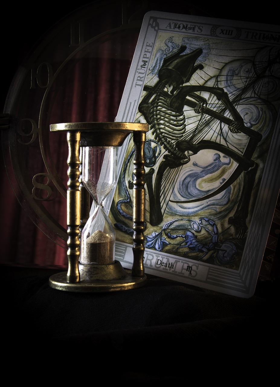 death hourglass tarot free photo