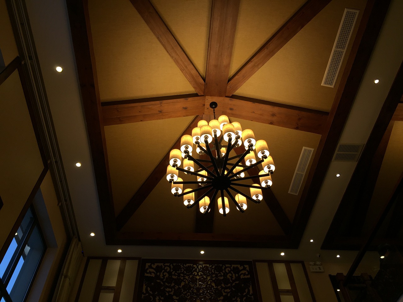 decoration wood chandelier free photo