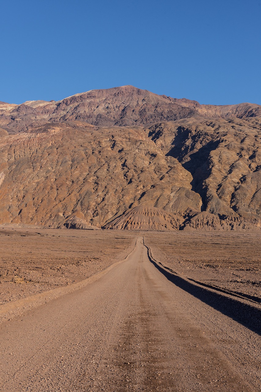 desert road landscape free photo