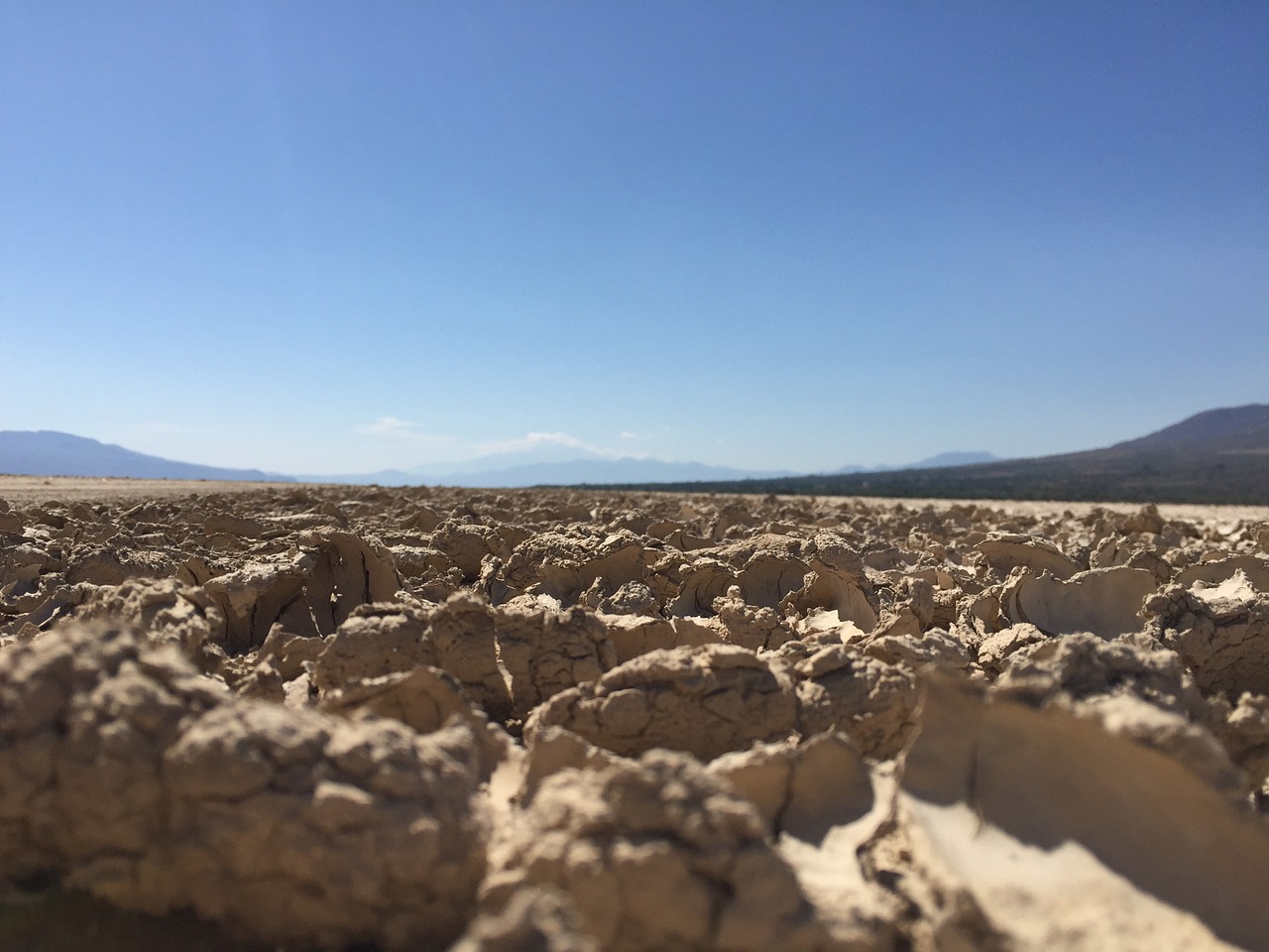 desert drought background free photo