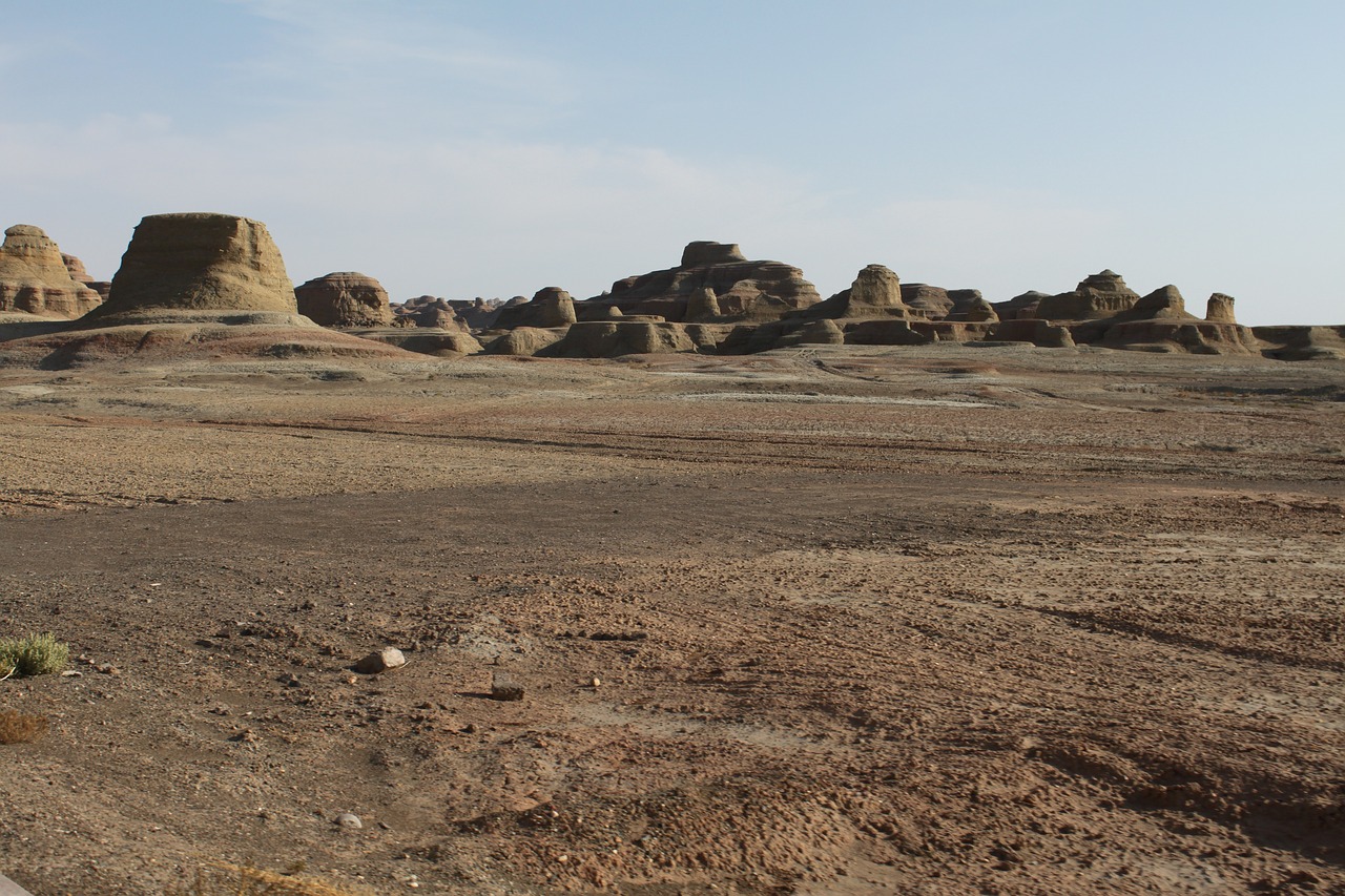 desert  drought  desolate free photo