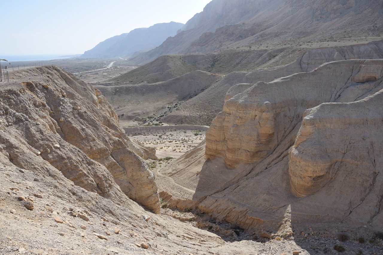 desert qumran gorge free photo