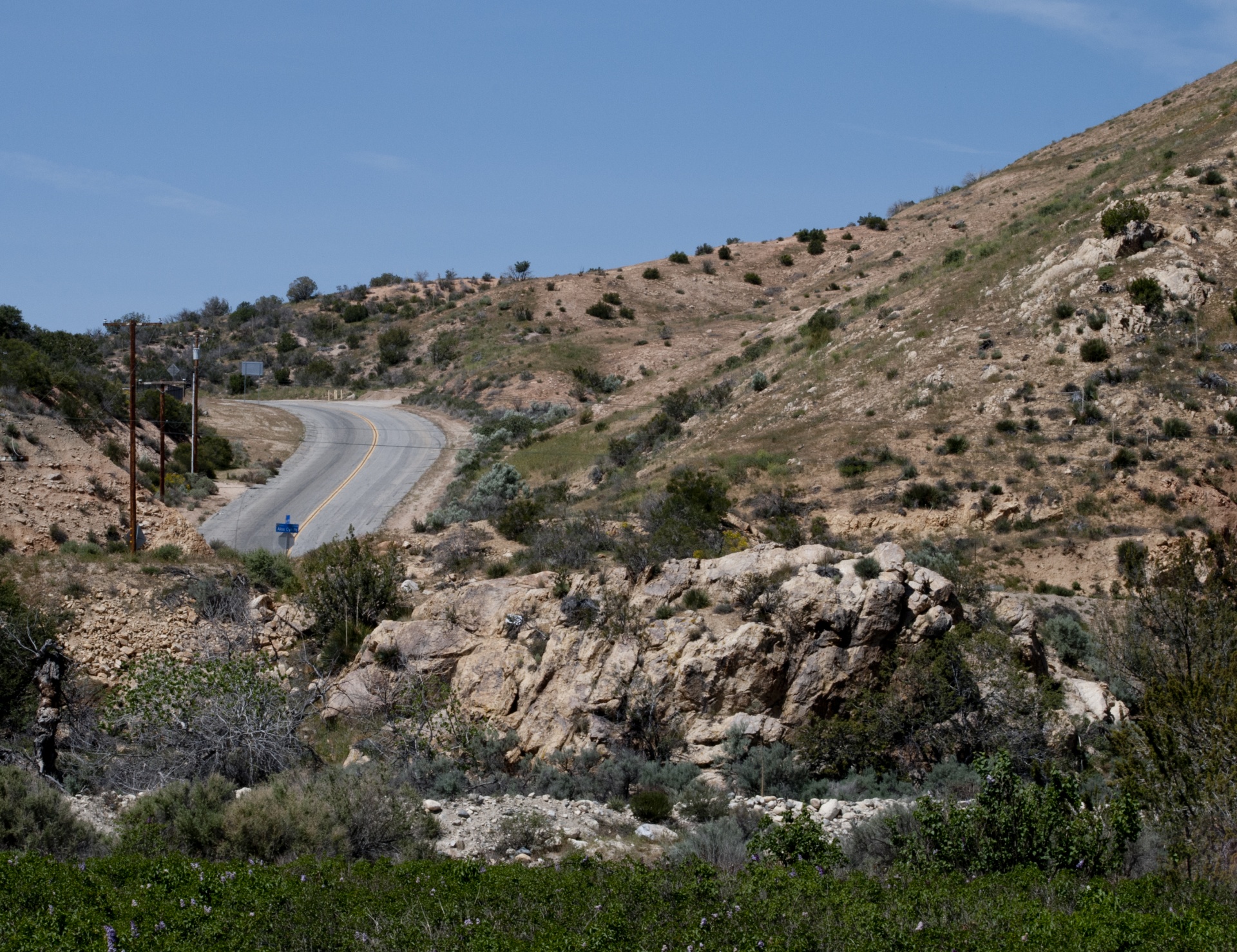 desert highway landscape free photo