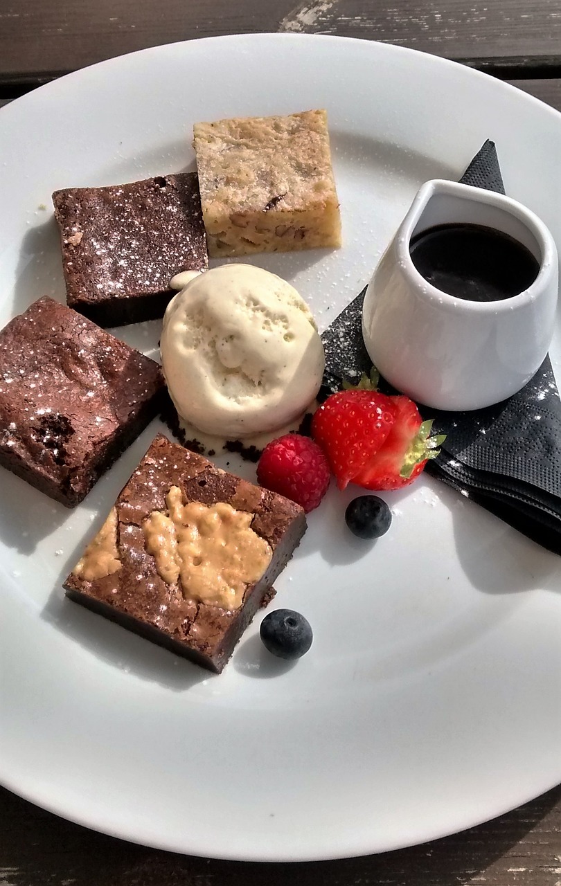 dessert chocolate brownie free photo