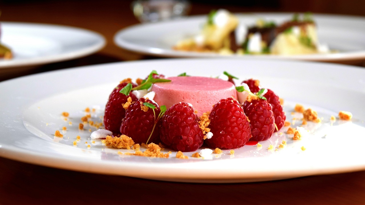 dessert strawberry bellows free photo