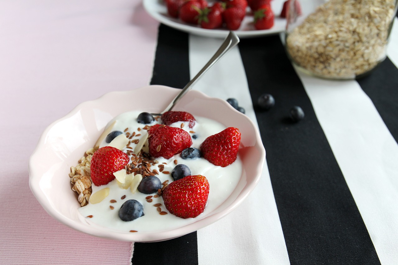 dessert breakfast yogurt free photo