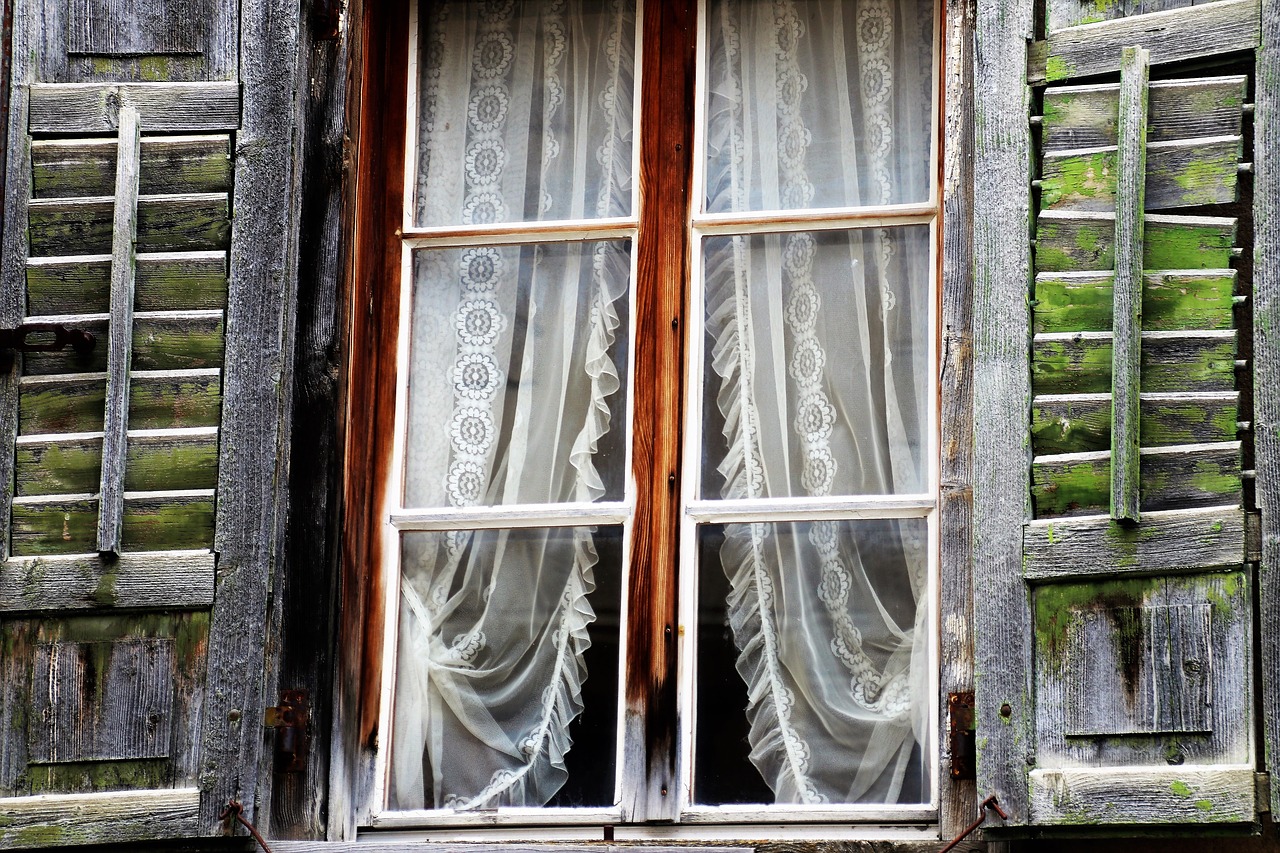 destroyed window house free photo