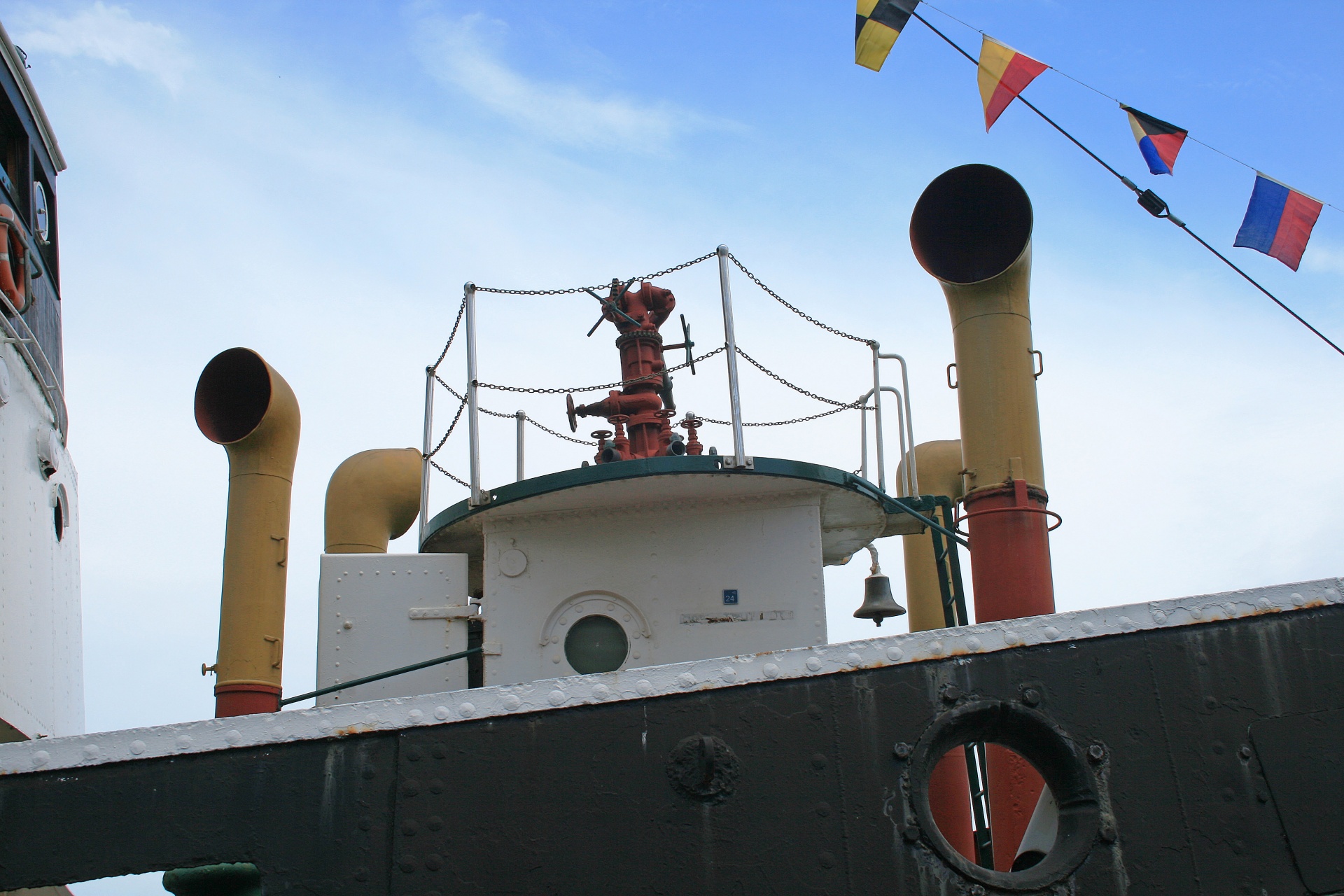 boat tug detail deck free photo