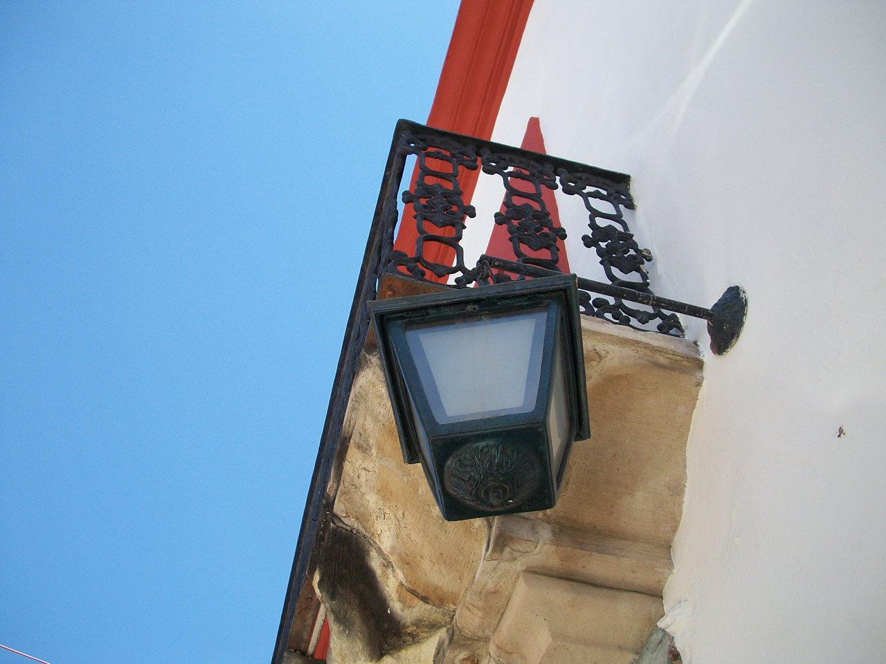 balcony detail lantern free photo