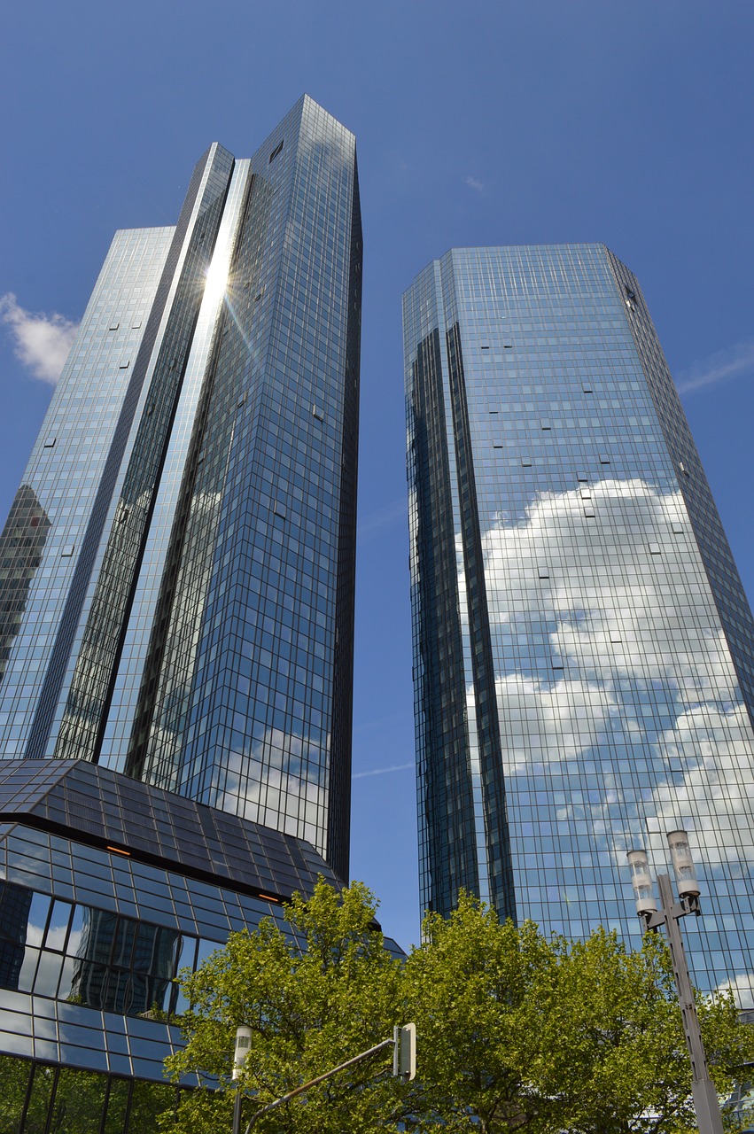 deutsche bank skyscraper sky free photo